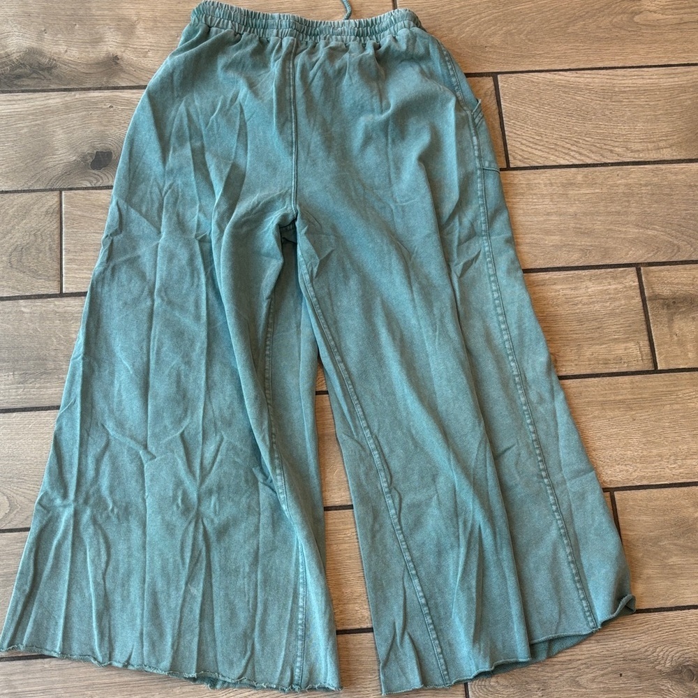 Three Bird Nest Relaxing Robin Wide Leg Pant Faded Teal Small - Picture 7 of 9